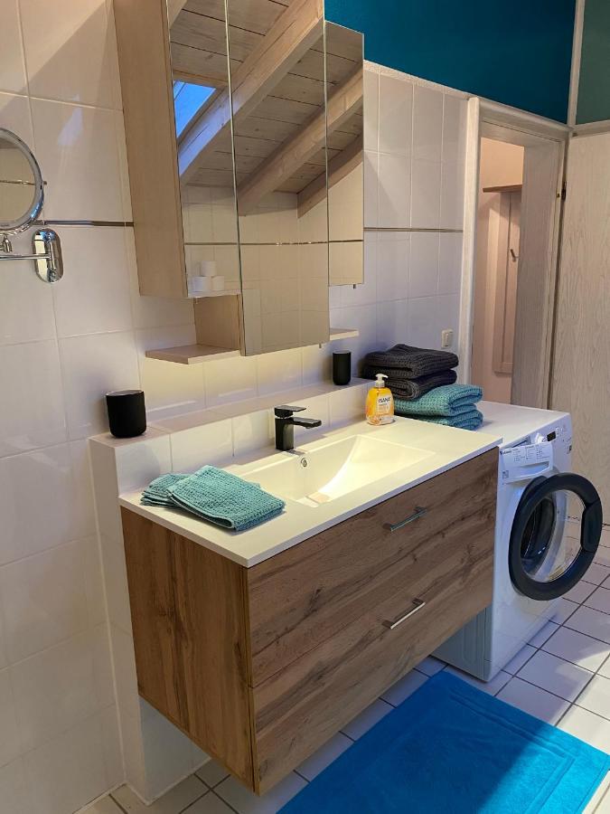 Alpenblick Nahe Muenchen Mit Outdoor Whirlpool - 21 Min Von Muenchen Mit Zug Assling エクステリア 写真